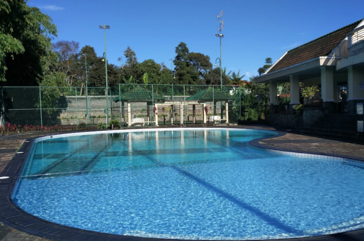 Kolam Renang Villa Green Fresh